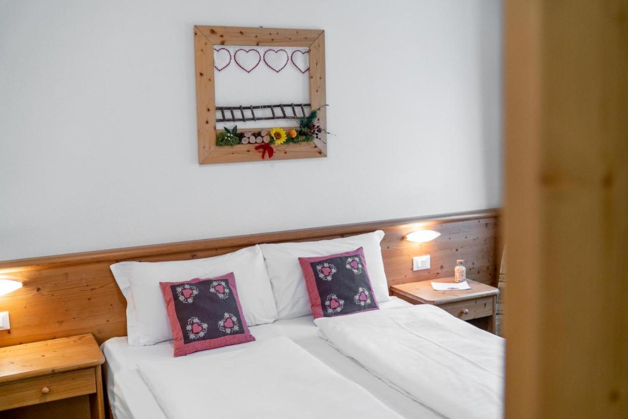 Al Sole Mountain Chic Hotell Folgaria Rom bilde