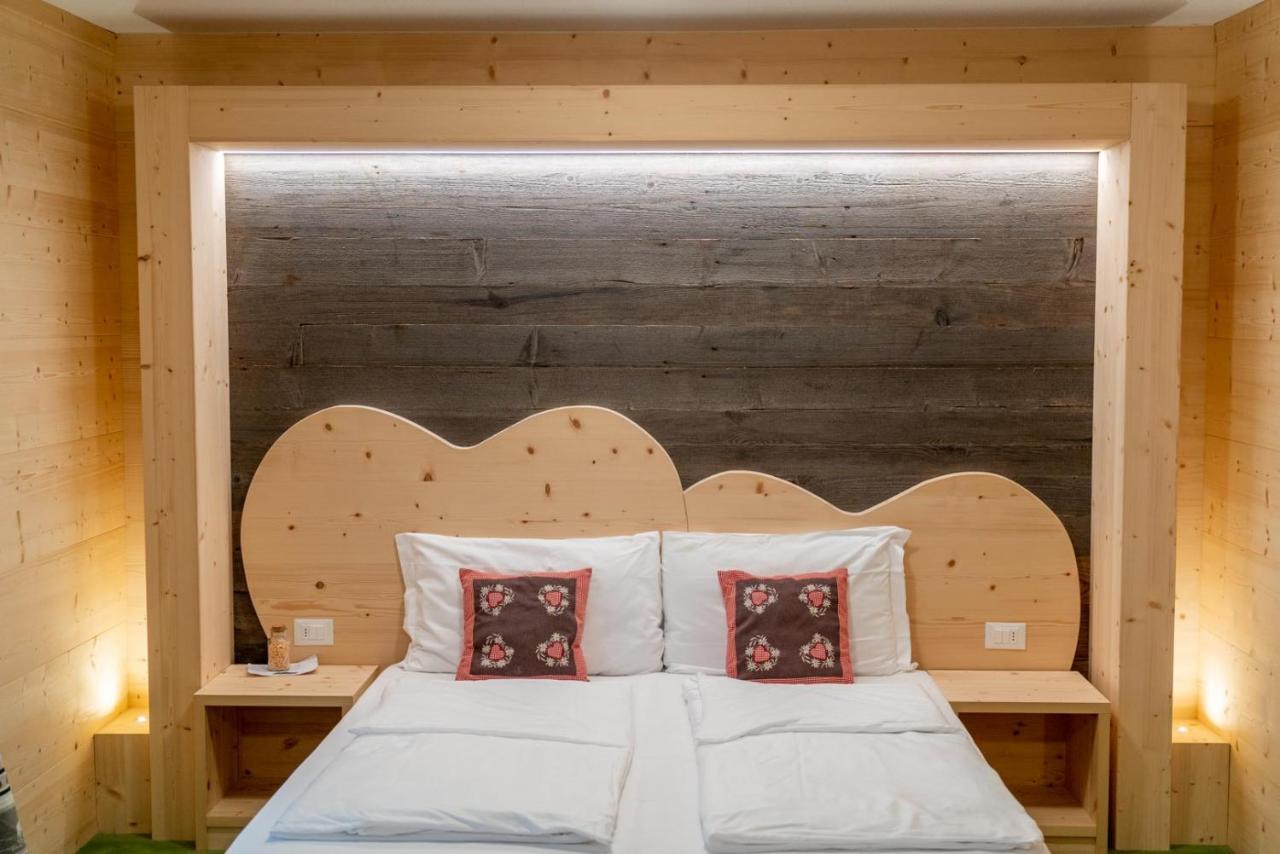Al Sole Mountain Chic Hotell Folgaria Eksteriør bilde